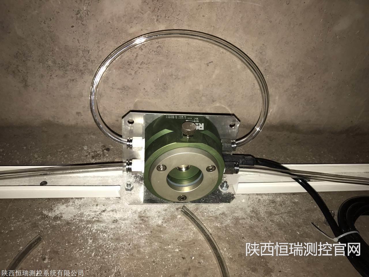 静力水准仪
